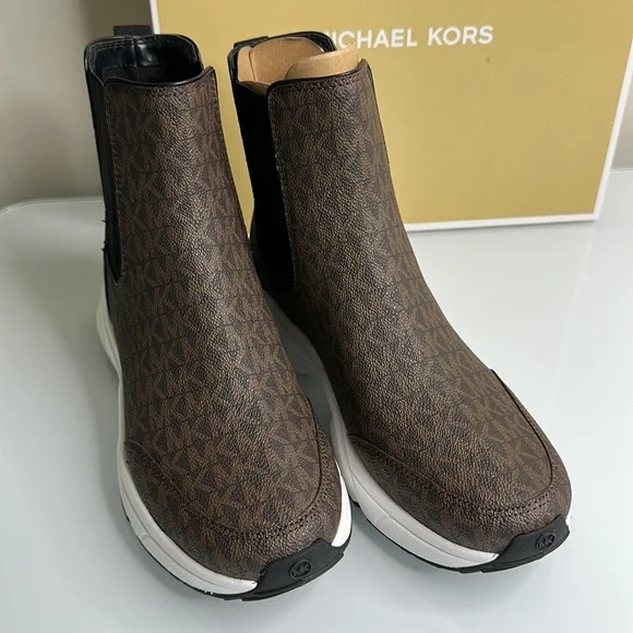 Michael Kors Katrina bootie 8 - Picture 3 of 4